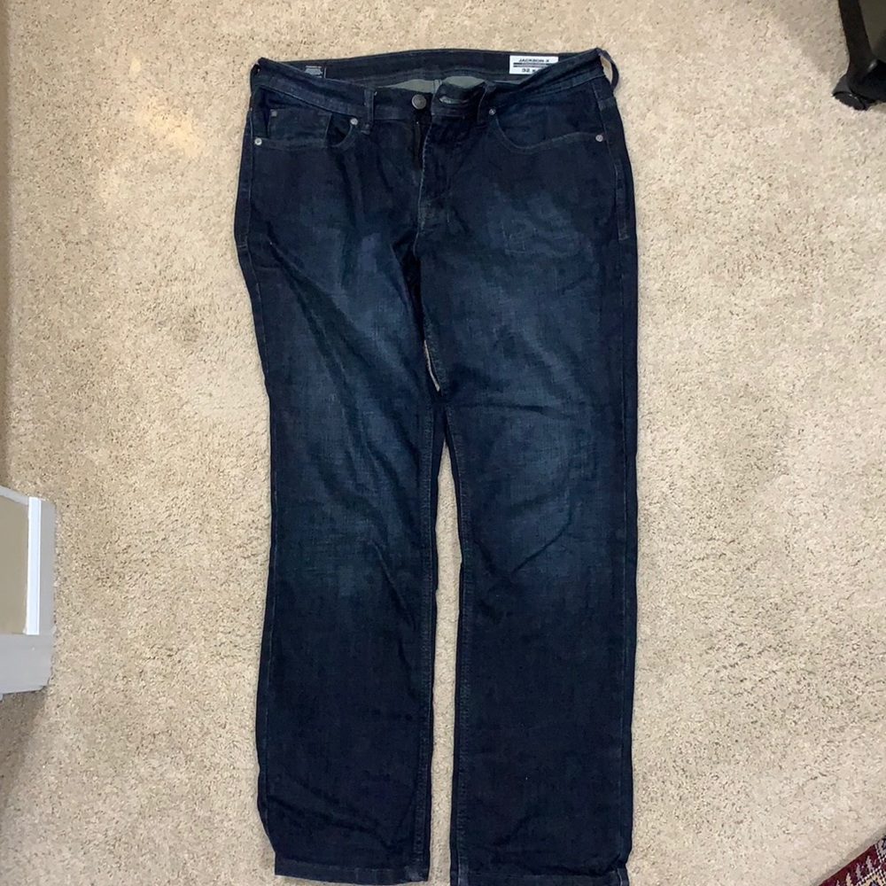 Men’s dark jeans